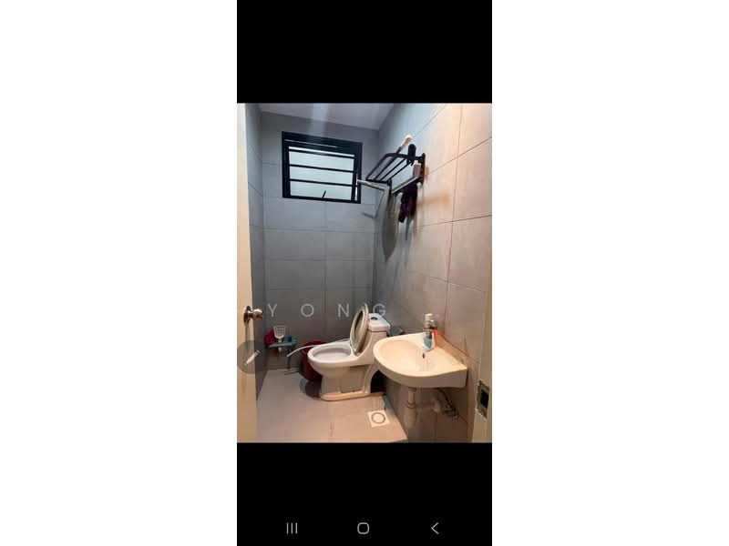Condominium for Sale at The Holmes 2 - Yong . - Bathroom - PropertyGuru.com.my