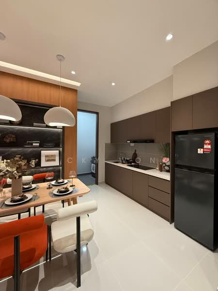 Service Residence for Sale at Paragon Gateway - Vicky Wong - Kitchen - PropertyGuru.com.my