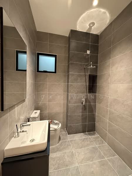 Service Residence for Sale at Paragon Gateway - Vicky Wong - Bathroom - PropertyGuru.com.my