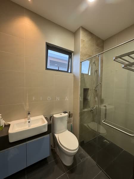 Semi-Detached House for Rent in Eco Sanctuary (Telok Panglima Garang) - Fiona Lee - Bathroom - PropertyGuru.com.my