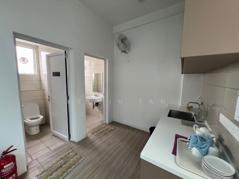 Office for Rent in Jelutong (Penang) - Kelvin Tan - Bathroom - PropertyGuru.com.my