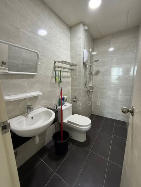 Condominium for Sale at SKS Pavillion Residences - Vicky Wong - Bathroom - PropertyGuru.com.my