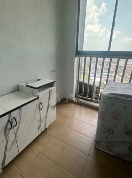Servis Apartment untuk Disewa di B11 Parkland Residence - Chin Nyuk Kian - Balcony - PropertyGuru.com.my