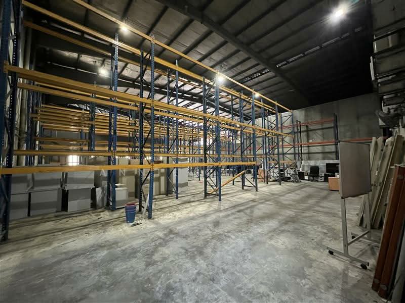Warehouse for Rent in Glenmarie (Selangor) - Annie Chong - Interior - PropertyGuru.com.my