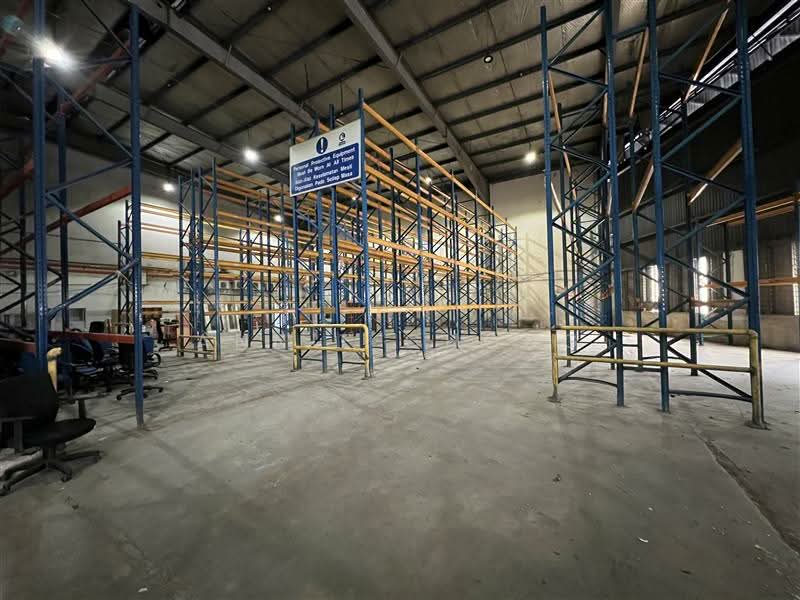 Warehouse for Rent in Glenmarie (Selangor) - Annie Chong - Interior - PropertyGuru.com.my