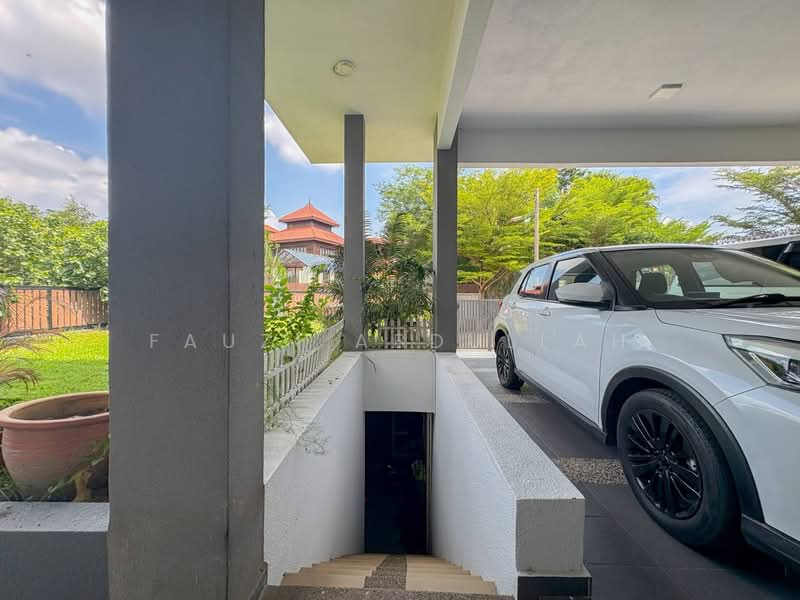 Bungalow for Sale in Seksyen 9 (Shah Alam) - Fauzi Abdullah - Exterior - PropertyGuru.com.my
