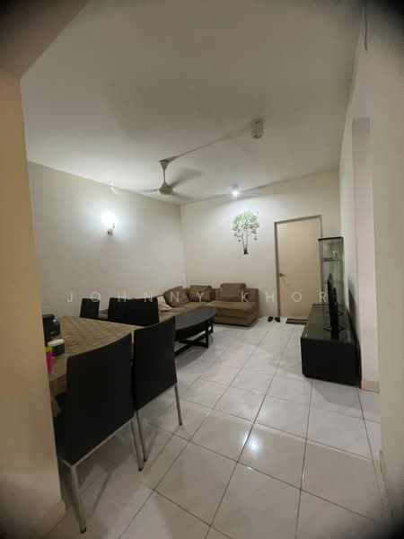 Condominium for Rent at Seri Maya Condominium - Johnny Khor - Living Room - PropertyGuru.com.my