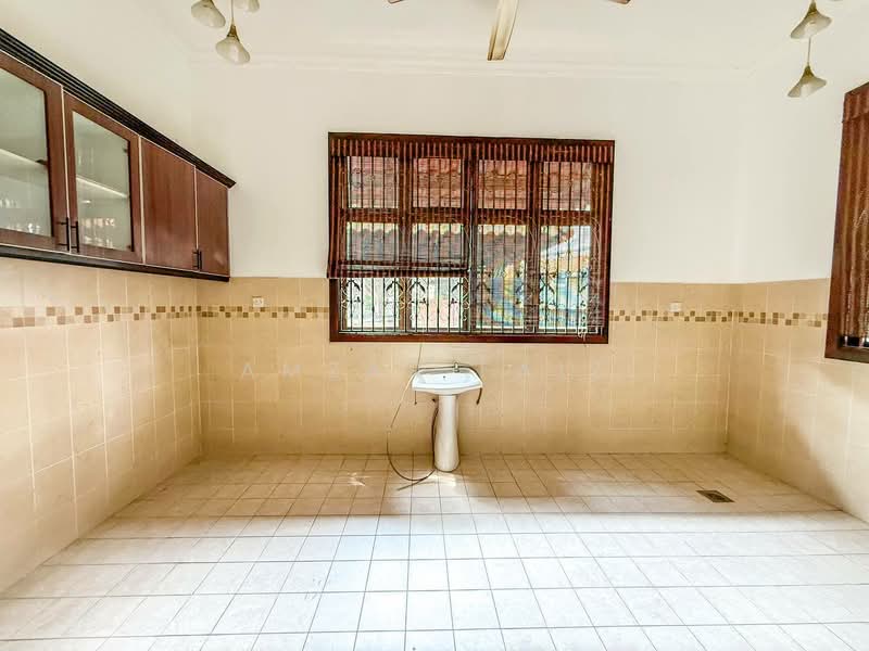 Bungalow for Sale in Seksyen 27 (Shah Alam) - Amzar Faiz - PropertyGuru.com.my