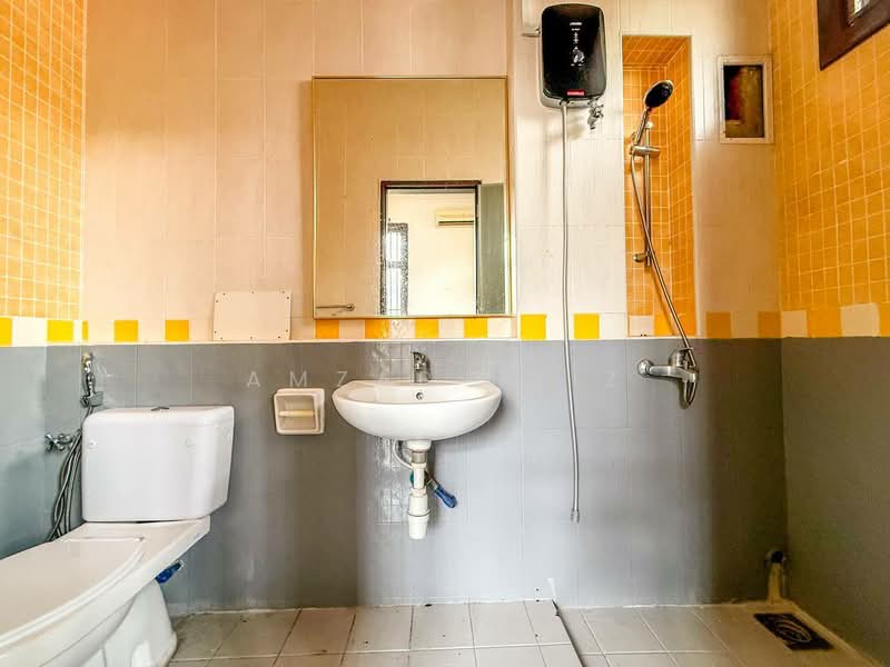 Bungalow for Sale in Seksyen 27 (Shah Alam) - Amzar Faiz - PropertyGuru.com.my