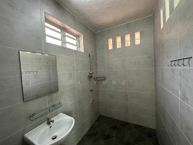 Bungalow for Rent in George Town (Penang) - Jia Yong - Bathroom - PropertyGuru.com.my