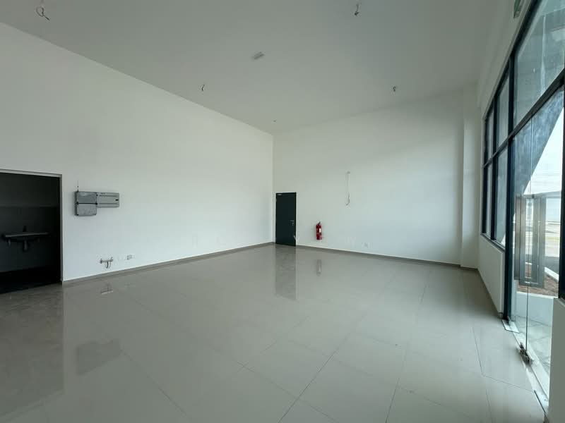 Semi-D Factory for Rent in NCT Smart Industrial Park (Sepang) - Ron Yew - Interior - PropertyGuru.com.my