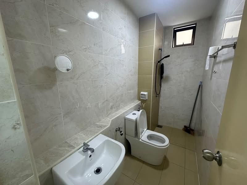 Service Residence for Rent at D'Summit Residences - Jaffrey . - PropertyGuru.com.my
