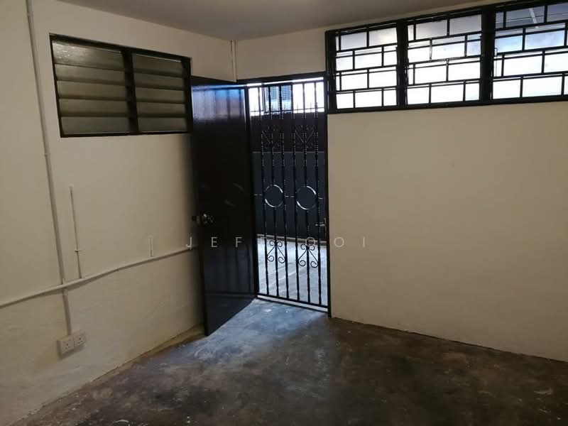 Semi-Detached House for Sale in Taman Rifle (Ayer Itam) - Jeff Ooi - Entrance - PropertyGuru.com.my