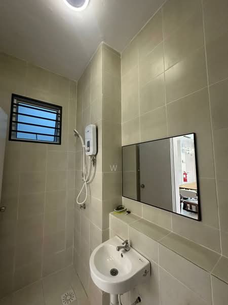 Condominium for Rent at Residensi Adelia - Kew . - PropertyGuru.com.my
