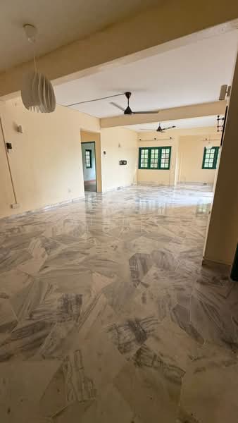 Kondominium untuk Dijual di Villaria - Winnie Looi - Living Room - PropertyGuru.com.my