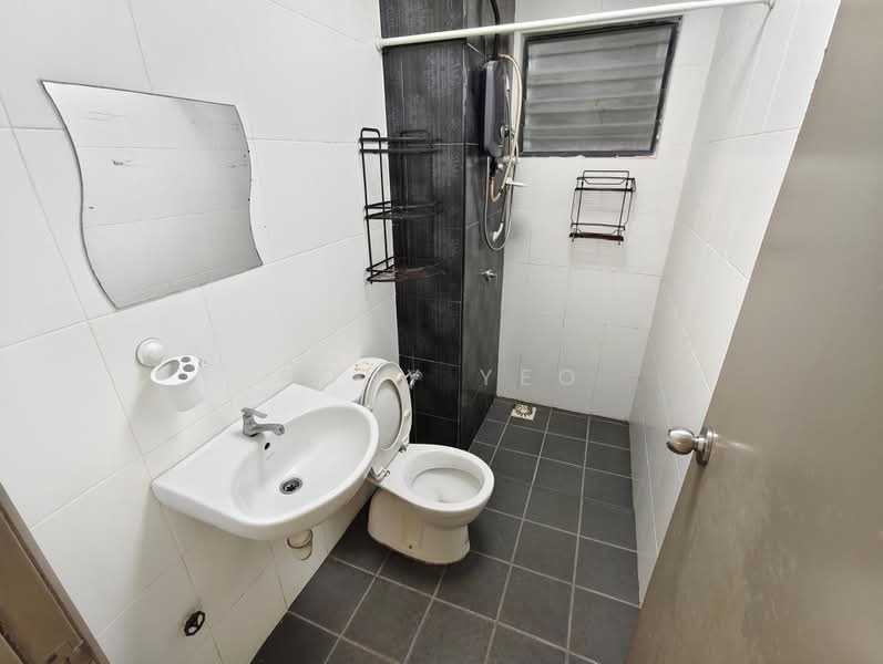 Condominium for Rent at Ameera Residence - Rony Yeo - Bathroom - PropertyGuru.com.my
