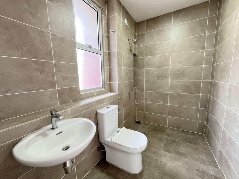 Rumah Teres 2 Tingkat untuk Disewa di Bandar Rimbayu (Telok Panglima Garang) - Anddy Gan - PropertyGuru.com.my