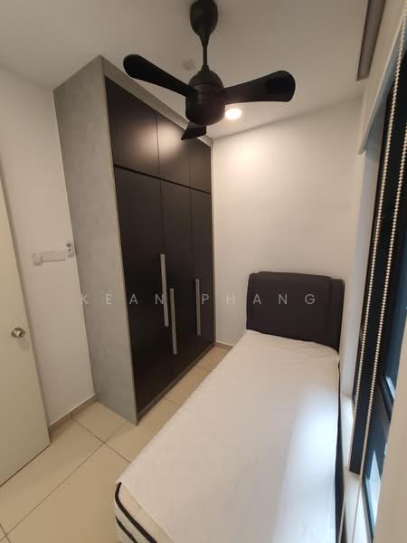 Service Residence for Sale at Kenwingston Avenue - Kean Phang - Bedroom - PropertyGuru.com.my