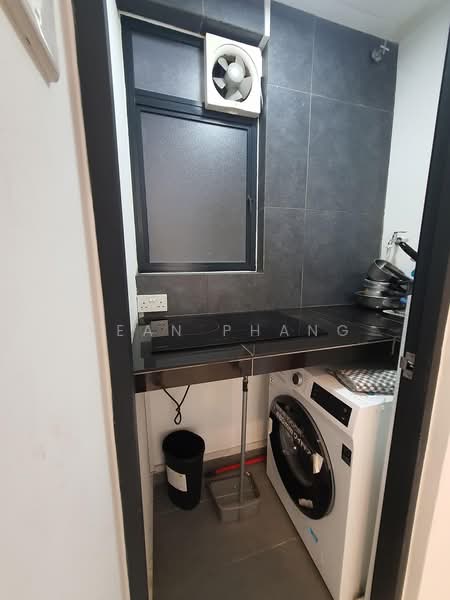 Service Residence for Sale at Kenwingston Avenue - Kean Phang - Kitchen - PropertyGuru.com.my