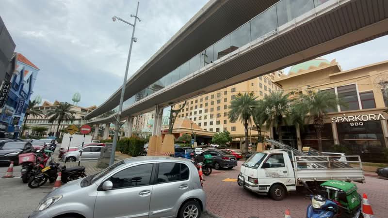 Shop for Rent in Bandar Sunway (Sunway) - Benz Low - Exterior - PropertyGuru.com.my