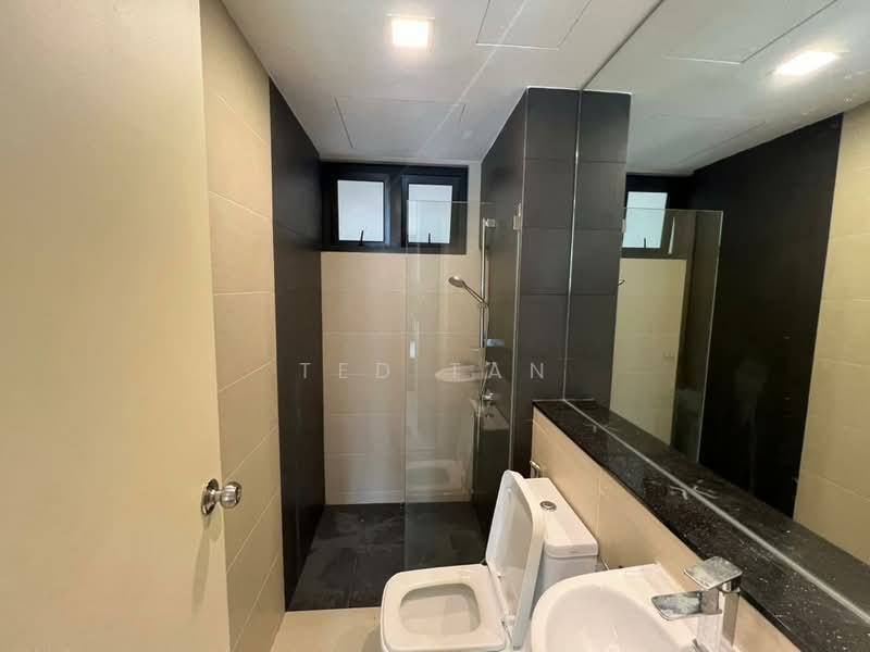 Kondominium untuk Disewa di Raffel Tower - Ted Tan - Bathroom - PropertyGuru.com.my