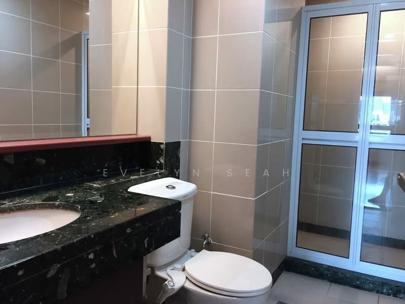 Servis Apartment untuk Disewa di i-Zen @ Kiara 2 - Evelyn Seah - Bathroom - PropertyGuru.com.my