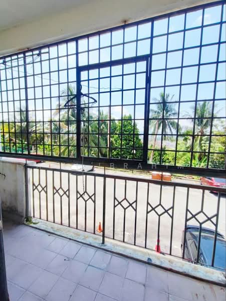 Kondominium untuk Dijual di D' Tinggian Suasana - Azli Ibrahim - Balcony - PropertyGuru.com.my