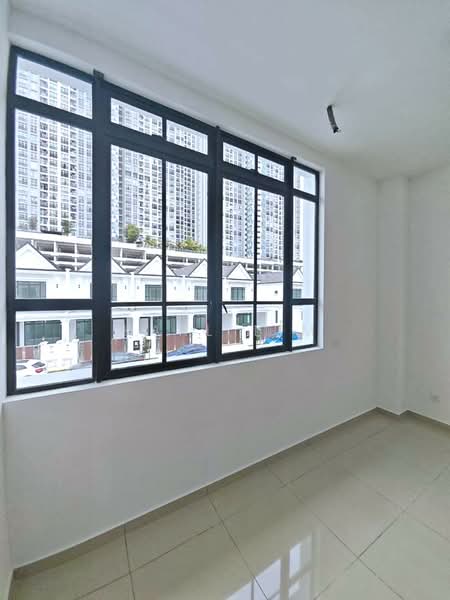 2-storey Terraced House for Sale in Bandar Seri Alam (Masai) - Karl Lim - Interior - PropertyGuru.com.my