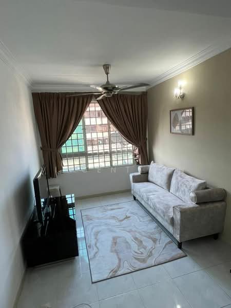 Apartment for Rent at Taman Kheng Tian - Vincent Tan - Living Room - PropertyGuru.com.my
