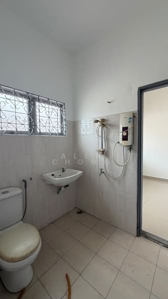 2-storey Terraced House for Sale in SS2 (Petaling Jaya) - Alex Chong - Bathroom - PropertyGuru.com.my