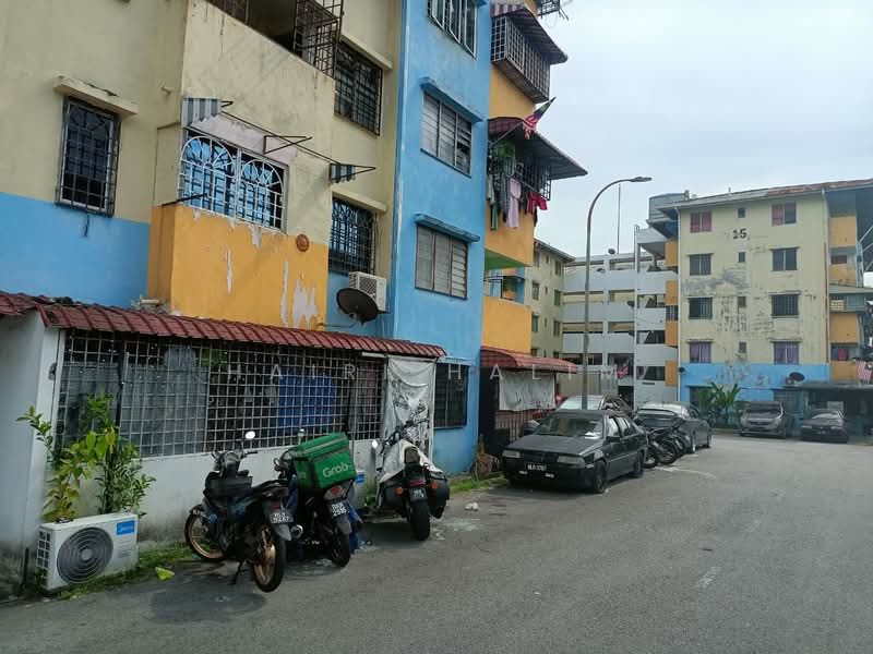 Rumah Flat untuk Dijual di Flat PKNS Seksyen 20 - Hairi Halim - PropertyGuru.com.my