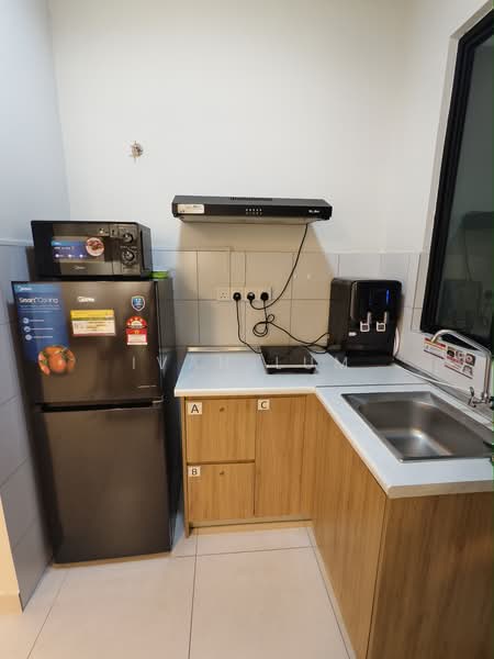 Service Residence for Rent at Majestic Maxim - Ivan Lum - Kitchen - PropertyGuru.com.my