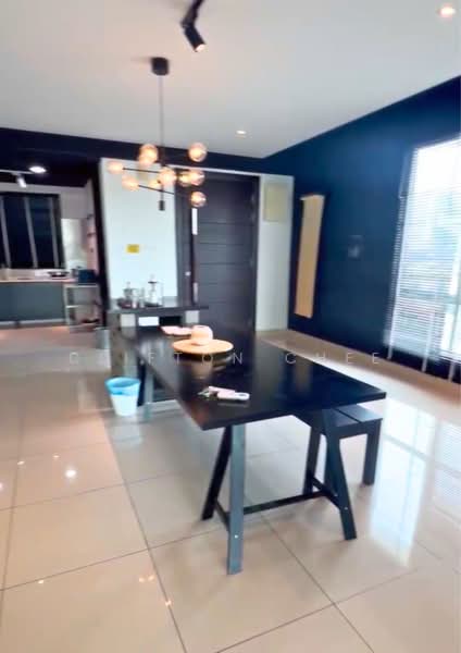 Servis Apartment untuk Disewa di Summerton - Clifton Chee - Dining Room - PropertyGuru.com.my