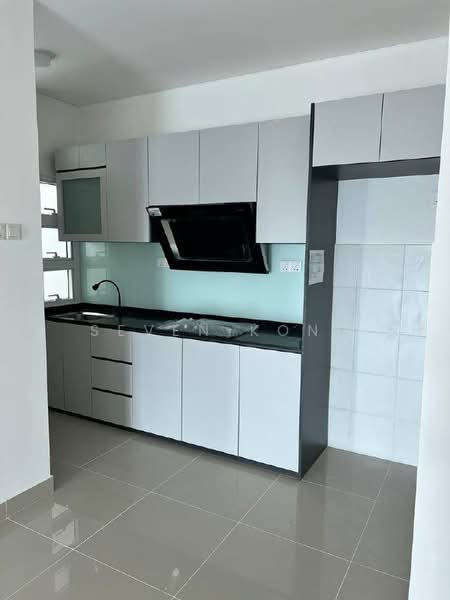 Condominium for Sale at One Medini - Seven Kong - Kitchen - PropertyGuru.com.my