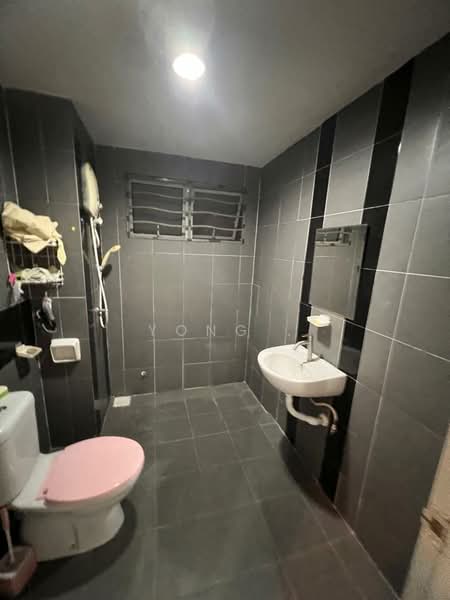 Condominium for Rent at Seri Puteri - Yong . - Bathroom - PropertyGuru.com.my