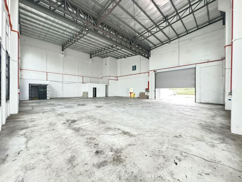 Factory for Rent in Taman Pasir Putih (Pasir Gudang) - Wil Mong - Interior - PropertyGuru.com.my