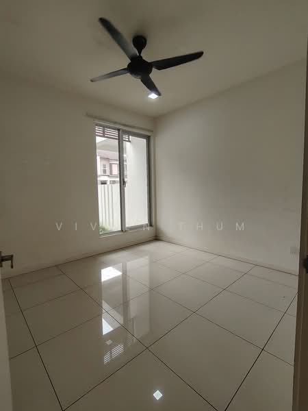 Rumah Teres untuk Dijual di Bandar Tropicana Aman (Telok Panglima Garang) - Vivien Thum - PropertyGuru.com.my