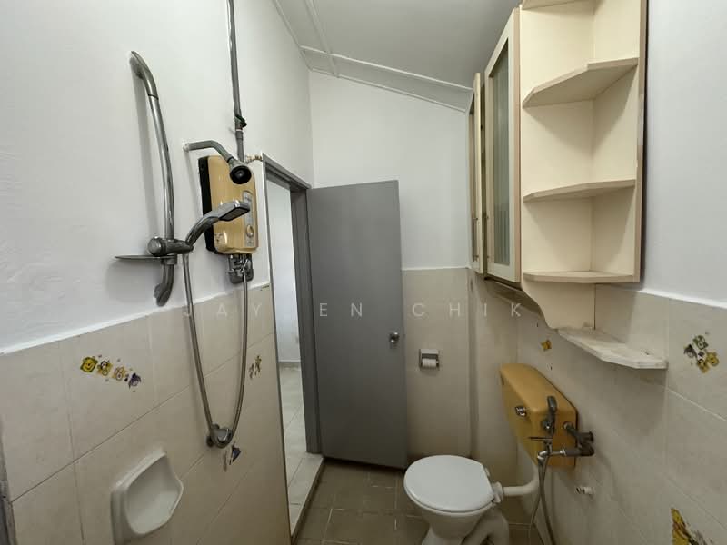 Rumah Teres 2 Tingkat untuk Dijual di Cheras (Selangor) - Jayden Chik - Bathroom - PropertyGuru.com.my