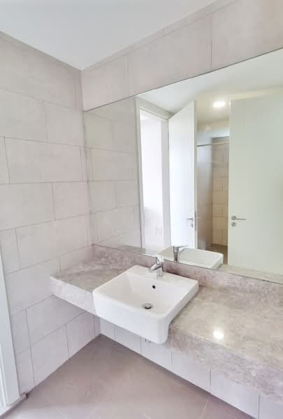 Kondominium untuk Disewa di South Brooks - Hacken Gan - Bathroom - PropertyGuru.com.my
