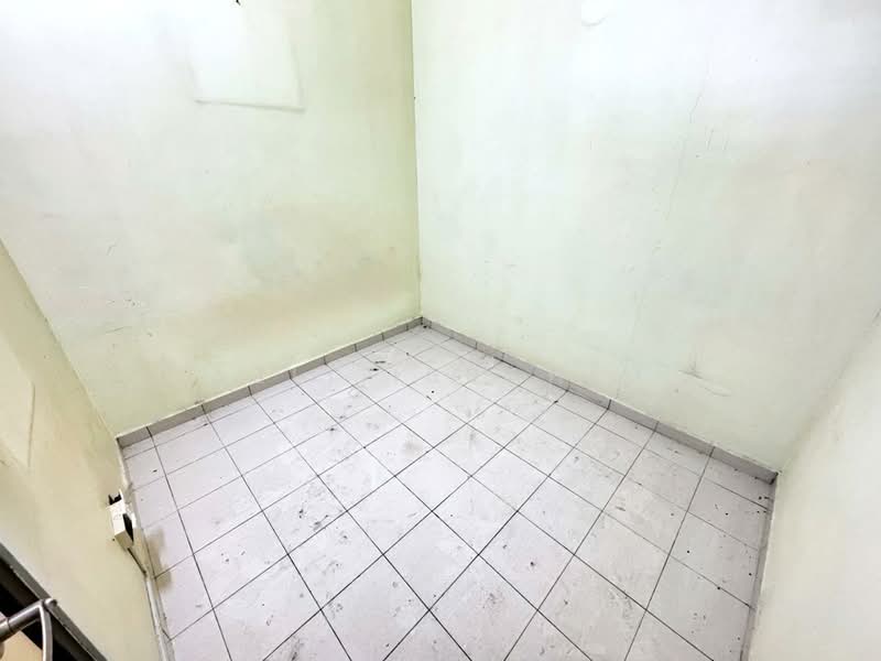 Rumah Berkembar untuk Dijual di Taman Tropika 2 (Kajang) - Azli Ibrahim - Interior - PropertyGuru.com.my