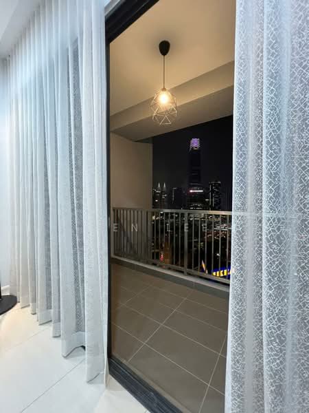 Kondominium untuk Disewa di One Cochrane Residence - Ken Lee - Balcony - PropertyGuru.com.my