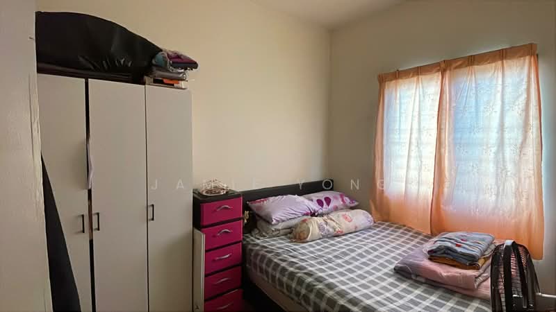 2-storey Terraced House for Sale in Taman Puncak Jalil (Seri Kembangan) - Jamie Yong - Bedroom - PropertyGuru.com.my