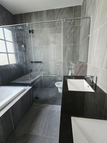 Semi-Detached House for Sale in Taman Ekoflora (Johor Bahru) - M.L. Mok - Bathroom - PropertyGuru.com.my
