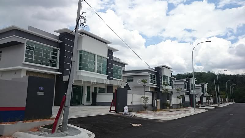Semi-D Factory for Sale in Hi-Tech Industrial Park (Semenyih) - Jimmy Goh - Exterior - PropertyGuru.com.my