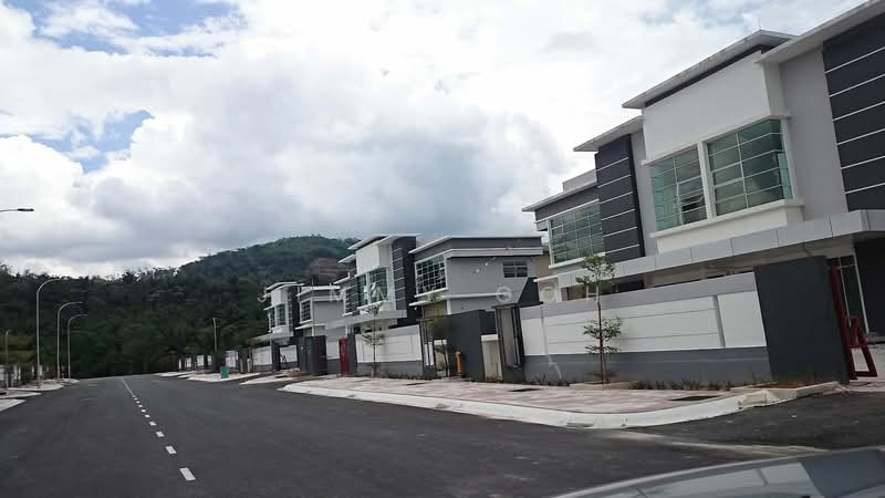 Semi-D Factory for Sale in Hi-Tech Industrial Park (Semenyih) - Jimmy Goh - Exterior - PropertyGuru.com.my