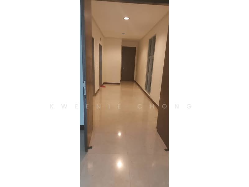 Condominium for Rent at Hampshire Residences - Kweenie Chong - Corridor - PropertyGuru.com.my