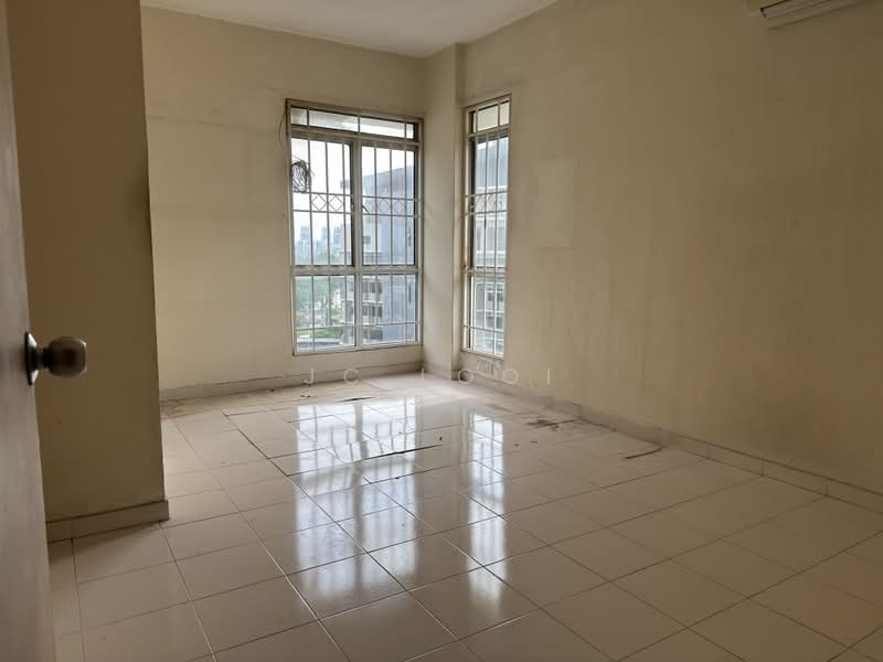 Condominium for Sale at Warisan City View - JC Looi - Interior - PropertyGuru.com.my