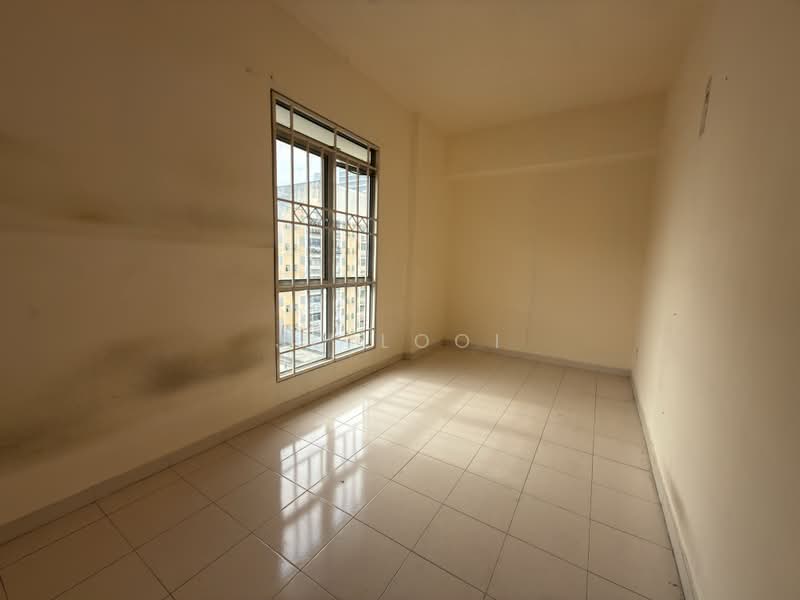 Condominium for Sale at Warisan City View - JC Looi - Interior - PropertyGuru.com.my