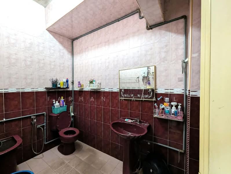 Rumah Teres 1 Tingkat untuk Dijual di Seksyen 20 (Shah Alam) - Farhan Rafael - PropertyGuru.com.my
