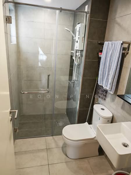 Servis Apartment untuk Disewa di D'Erica - Boon Peng - Bathroom - PropertyGuru.com.my